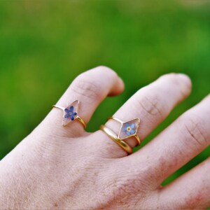 US size 6, 7 or 8 / Forget me not ring Diamond ring Resin ring Pressed flower Delicate ring Romantique Boho Little flower Gold plated Mother image 2