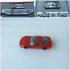 FREE SHIPPING Vintage 1990s Burago 1/18 1957 Chevrolet Red/white Corvette  W/fuel Injection 