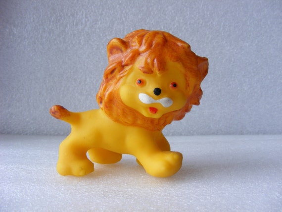 rubber lion toy