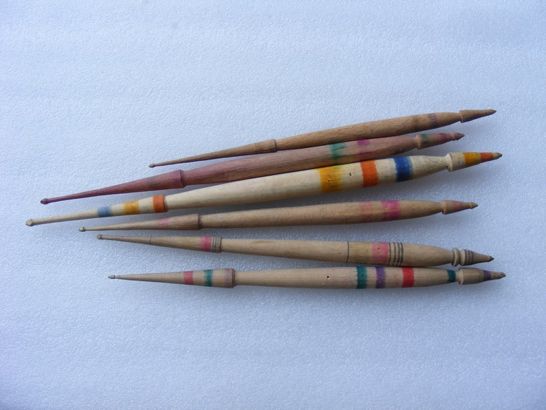 Turned Wood Spindles Primitive Wood Spindles,Set of 6 Spindles Wooden Spindles Spindles for Spinning Wool