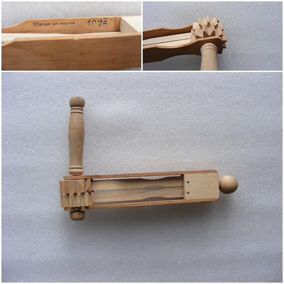 Vintage Double Noise Maker Clapper Alarm Wood Er