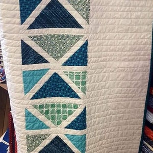 Ocean Path Beaches Quilt Kit  -  Pattern by Quilt Therapy - Ocean Sun Water Pool - 100% Quality Cotton Large Quilt 50" x 59 1/2"