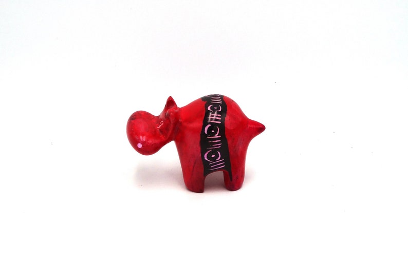 Red stone hippo, made in Africa from soapstone, hippo gift for home, hippo statue, soapstone hippo gift, stone home decor, animal statue image 1