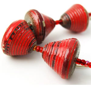 Red Earring, Artisan Earring's, Drop Earring's, Iridescent Earring, Deco Earrings, Handcrafted Earrings, Boho Earrings, Vintage Style image 2