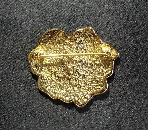 Enamel Gold Tone Floral Brooch - image 4