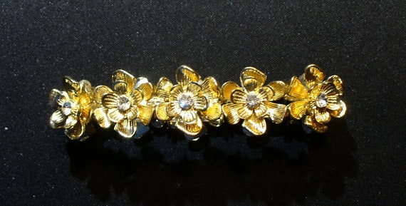 Textured Gilt & Rhinestone Designer Floral Bracel… - image 2