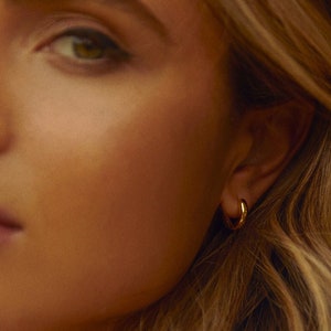 Gold Hoops, Huggie Hoops, Simple Hoops, Minimal Gold Earrings, Gold Vermeil, Gold Sleeper