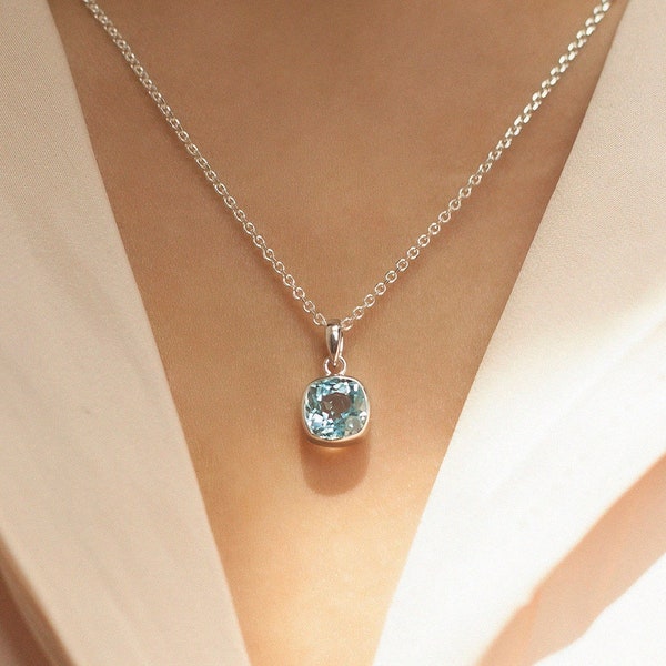 Blue Topaz Pendant in 925 Silver, 45cm Silver Chain, Squre Cut Topaz Stone, Natural Gemstone Jewellery, December Birtstone