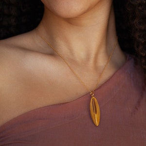 Gold Necklace Pendant With Elliptical Design, Long Gold  Necklace, 18k Gold Vermeil