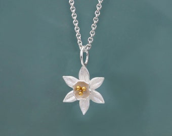 Sterling Silver Daffodil Necklace: 18k Gold Detail, Floral Pendant