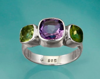 Sterling Silver Ring With Natural Amethyst and Peridot Gemstones, Statement Gemstone Ring, Multistone Ring, Cushion Cut Stone, 925 Silver