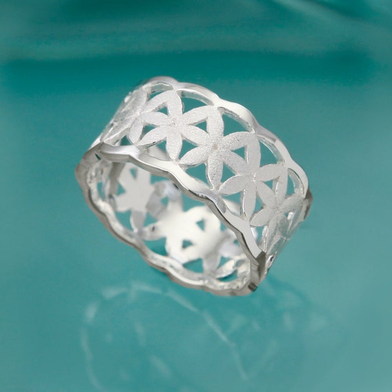 Silver Wide Daisy Flower Band Ring Etsy