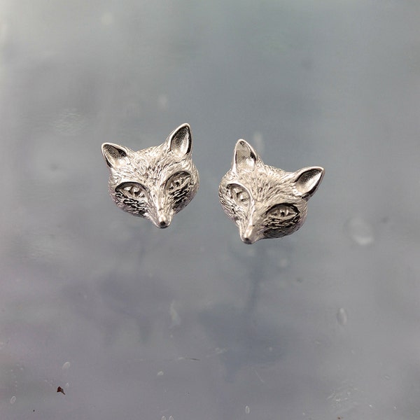 Silver Fox Earrings, Silver Fox Studs, Fox Post Earring, 925 Silver, Nature Lover Jewellery