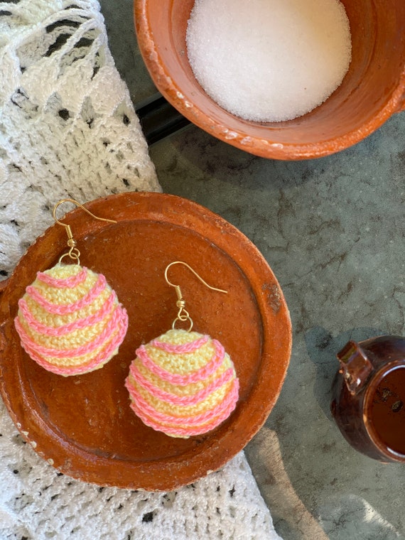 Concha Crochet Earrings Mexican Earrings Latinx Jewelry Custom Handmade Earrings Etsy