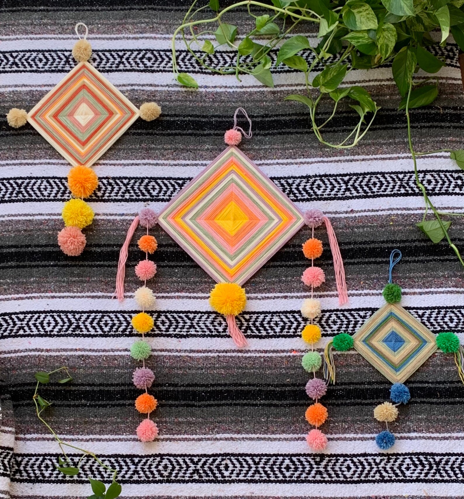 Ojo De Dios Wall Hanging God's Eye Wall Hanging Mexican Etsy