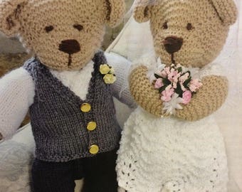 Bride and Groom Teddy Bear Knitting Pattern