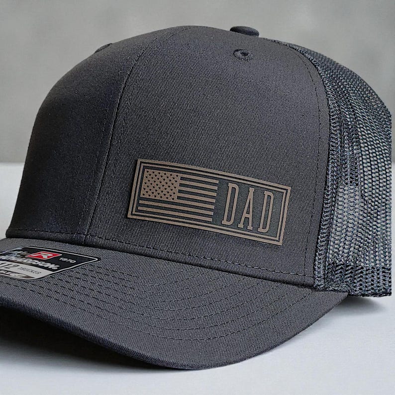Chapeau papa avec drapeau américain, chapeaux drapeau américain personnalisés, chapeau de camionneur avec monogramme, chapeau Richardson 112 patch en cuir snapback, chapeau de fête des pères image 4