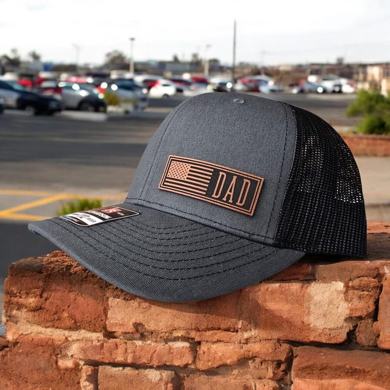 Chapeau papa avec drapeau américain, chapeaux drapeau américain personnalisés, chapeau de camionneur avec monogramme, chapeau Richardson 112 patch en cuir snapback, chapeau de fête des pères image 3
