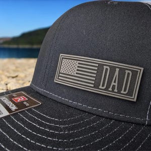 Chapeau papa avec drapeau américain, chapeaux drapeau américain personnalisés, chapeau de camionneur avec monogramme, chapeau Richardson 112 patch en cuir snapback, chapeau de fête des pères image 19