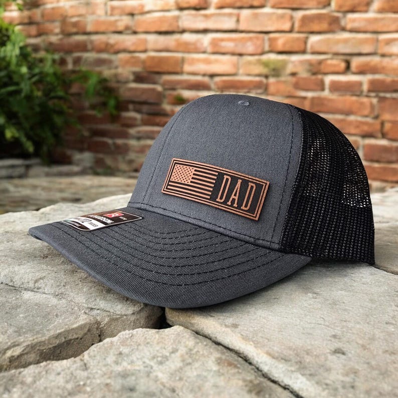 Chapeau papa avec drapeau américain, chapeaux drapeau américain personnalisés, chapeau de camionneur avec monogramme, chapeau Richardson 112 patch en cuir snapback, chapeau de fête des pères image 12