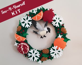 Kit - Winter Wreath - DIY Felt