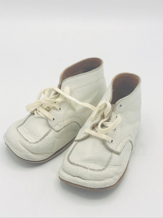 Vintage Pair Soft leather White Baby Shoes-