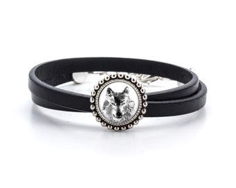 Leather bracelet WOLF, gift for girl, for woman, elegant bracelet, stylish accessory, leather jewelry, with your own graphics,animal pattern