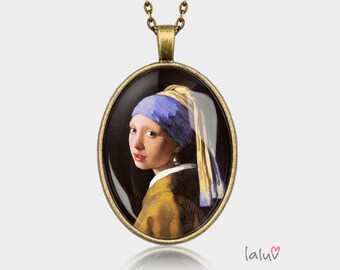 Medallion Oval Girl With A Pearl Earring