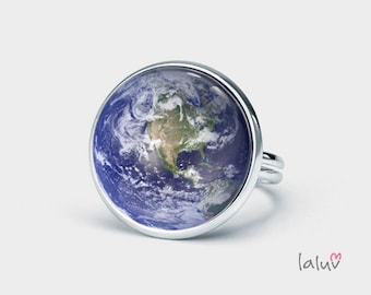 Ring PLANET EARTH