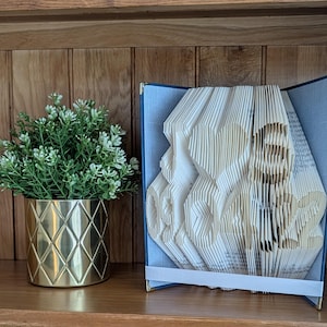 Personalised Date Deluxe Folded Book Art bookart, Wedding, Birthday, Paper Anniversary. Handmade to order. Perfect gift for loved ones