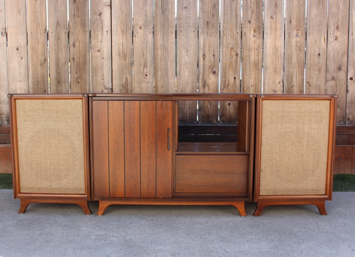 Mid Century Rockford Furniture Company Gabinete Estéreo 3 | Etsy
