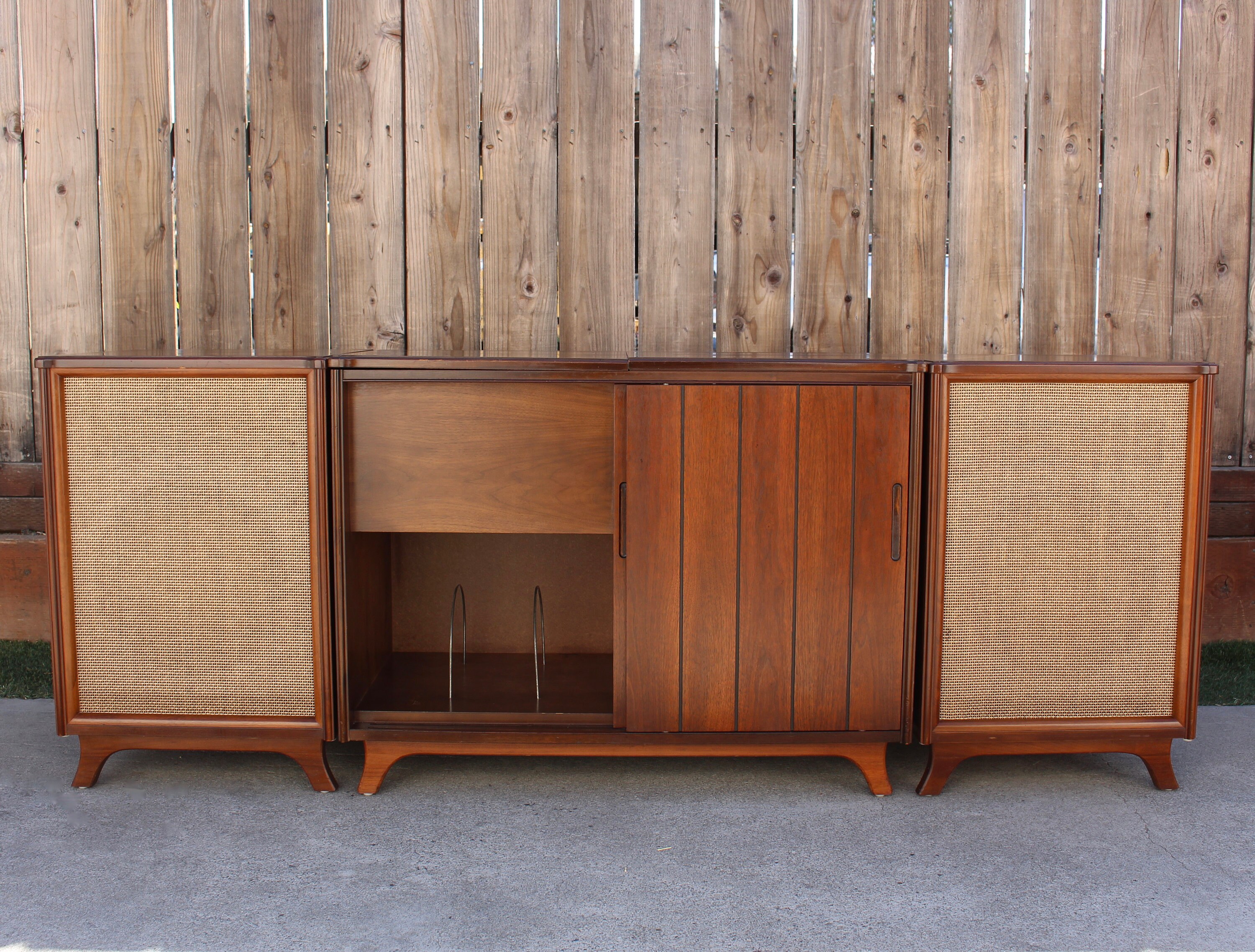 Mid Century Rockford Furniture Company Gabinete Estéreo 3 | Etsy