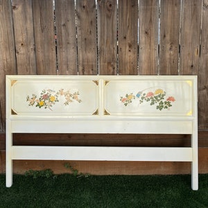 White Lacquer Oriental Antique Gold Hand Painted Floral White Birds Flowers Headboard Bed Chinese Asian Style Bed