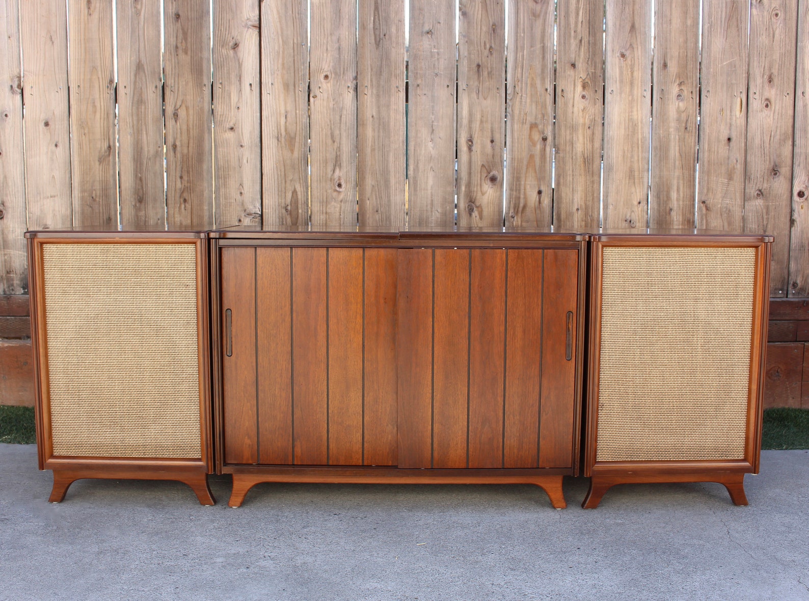 Mid Century Rockford Furniture Company Gabinete Estéreo 3 | Etsy