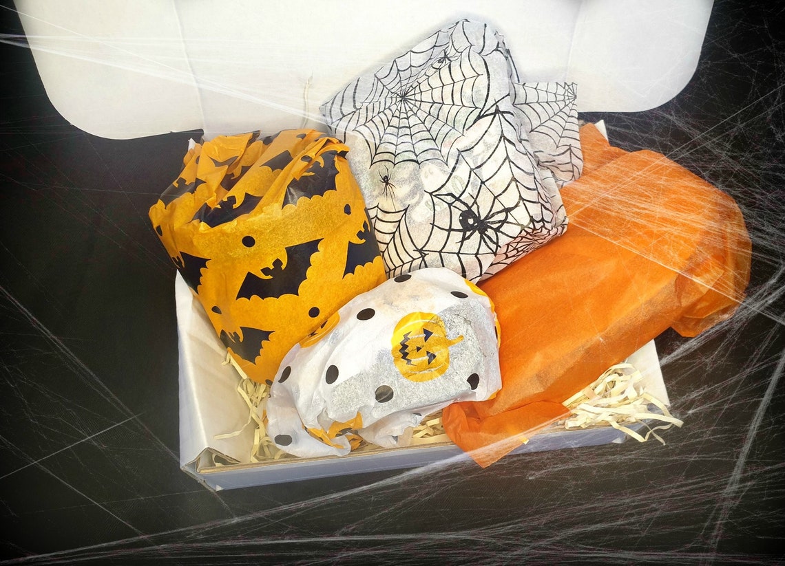 Every day is Halloween Mystery Box Spooky spa at home Vegan | Etsy