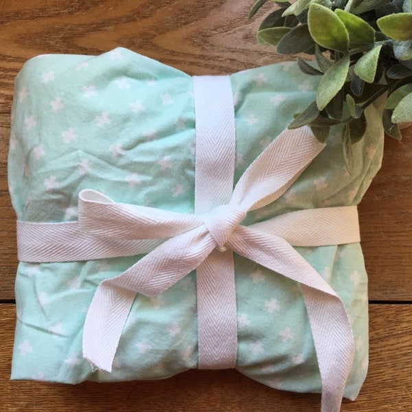 Mint Crib Sheet