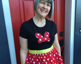 Robe T-Shirt Bleue Mickey/Minnie En Spandex - Taille M/L - Neuf Sans Étiquette - Longueur Genou