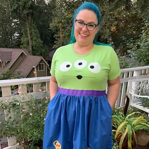 Toy Story Alien-inspired comfy T-shirt dress for Women, sizes S, M, L, XL, XXL