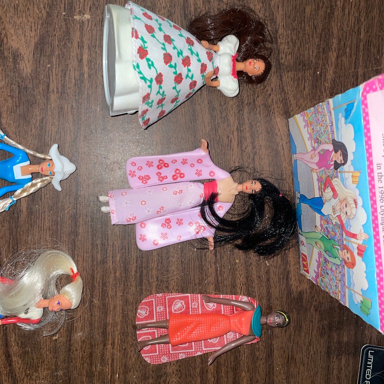 1996 Mcdonald's Happy Meal Barbie Dolls of the World Complete Set
