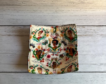 Latina Bowl Cozy, Hispanic Hot Bowl Pad, Women Soup Bowl Holder, Butterfly Microwave Safe Gift BC306