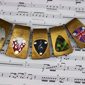 Trommel-Becken Geld-Clip mit Gitarren-Plektrum gemacht von authentischen Musikinstrument Vintage Band Musiknote Schmuck Trommel-Set Becken-Crashgeschenk