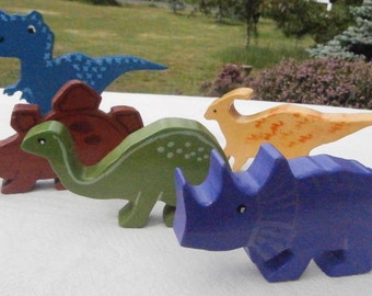 5 wood Dinosaurs play set, wooden dinosaurs in a fabric bag, stand alone colorful dinos, 5 different types,wooden toy set,