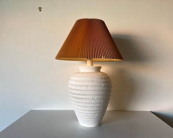 Vintage Organic Ribbed Texture Plaster Table Lamp