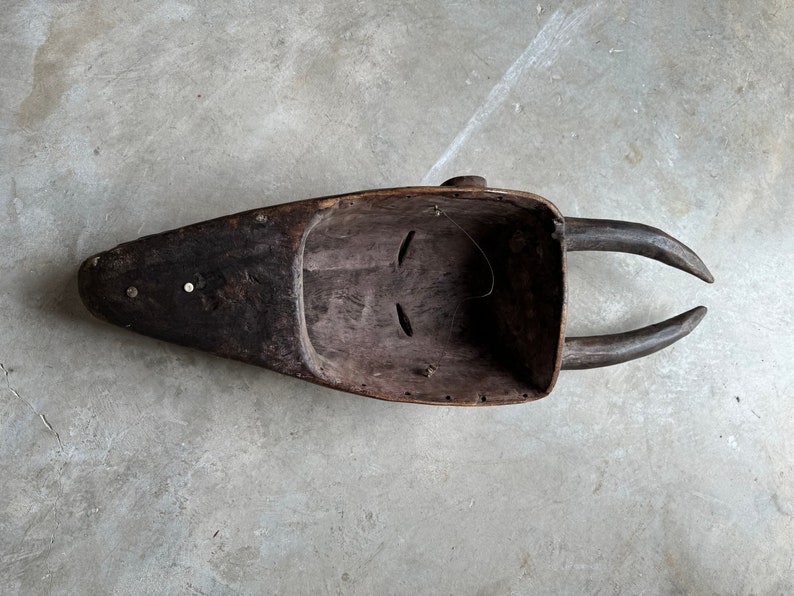 Vintage African Tribal Ceremonial Horn Head Crocodile Mask image 9