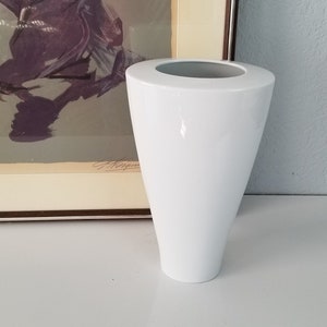 Vintage German White Porcelain Vase by Rosenthal Studio Line image 2