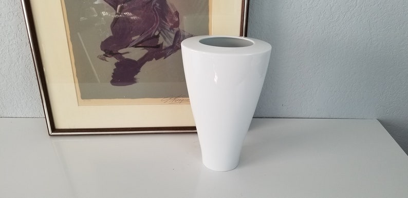 Vintage German White Porcelain Vase by Rosenthal Studio Line image 2