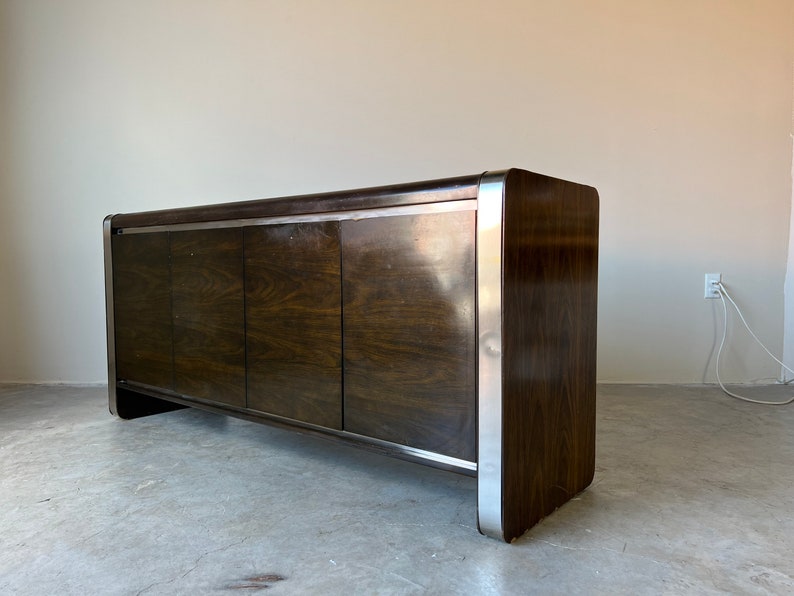 Founders Mid-Century Sideboard Bild 2