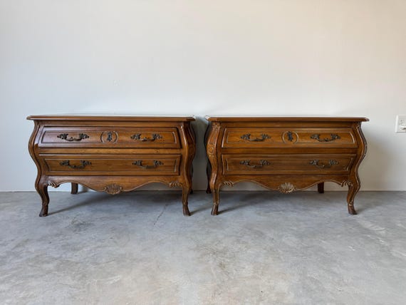 Pair of Vintage French Louis XV Style  " Grand Tour collection"     Bombe Nightstands by Drexel Heritage
