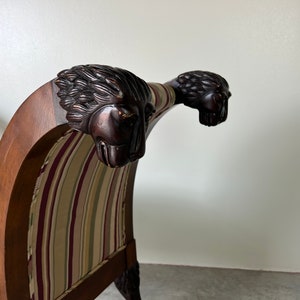 Baker Stately Homes Collection Carved Lion Head Window Seat / Bench image 7