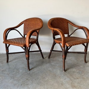 Bryan Ashley International Rattan and Leather Side Chairs a Pair image 2